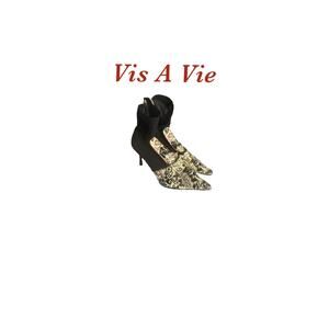 Vis-A-Vie Gothic Comic 3.5” Heeled Boots Sz. 8